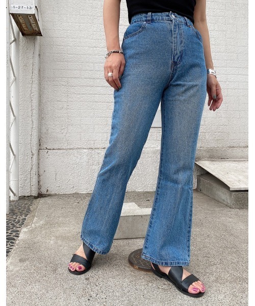 LiSeek（リシーク）の「【LiSeeK】ソフトフレア加工パンツ（その他パンツ・レディース・ホワイト/ライトブルー/パープル/グレー/ブルー・FREE）」の3枚目の写真