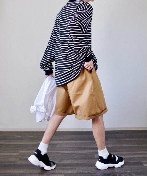 y/m by れぽすけ（イムバイレポスケ）の「グルカハーフパンツ（チノパンツ・メンズ・ブラック/ベージュ・MEDIUM/LARGE）」の9枚目の写真