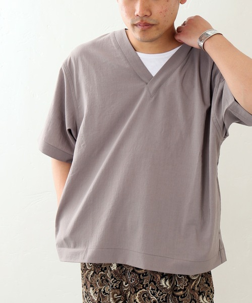 JOURNAL STANDARD(ジャーナルスタンダード)の「【EVALET / エバレット】ストレッチ ウォッシャブル Vネック Tシャツ(Tシャツ/カットソー・メンズ・チャコールグレー/ベージュ/タン・SMALL/MEDIUM/LARGE)」の3枚目の写真