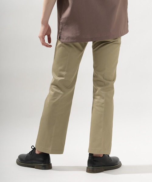 Dickies（ディッキーズ）の「【Dickies/ディッキーズ】TCツイルフレアパンツ（チノパンツ・メンズ・ブラック/ベージュ/ライトブラウン/ワイン・32inch/30inch/28inch/34inch/26inch）」の13枚目の写真