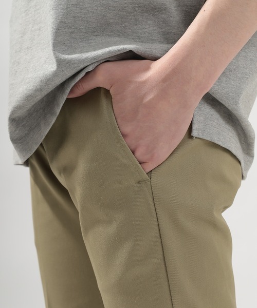 Dickies（ディッキーズ）の「【Dickies/ディッキーズ】TCツイルフレアパンツ（チノパンツ・メンズ・ブラック/ベージュ/ライトブラウン/ワイン・32inch/30inch/28inch/34inch/26inch）」の19枚目の写真