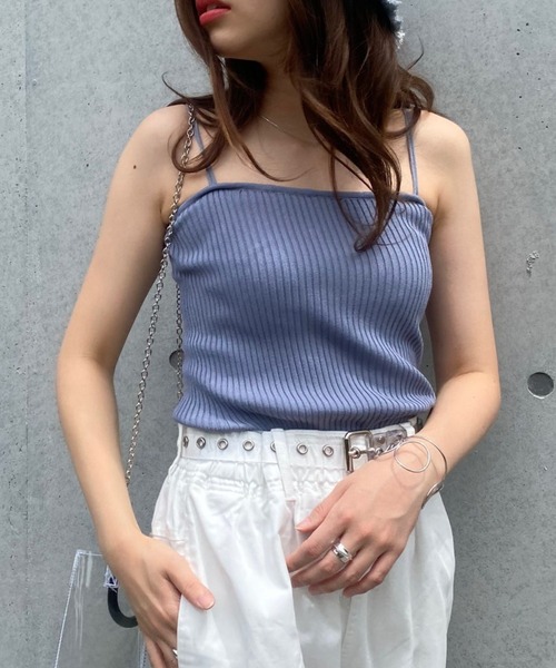 WEGO（ウィゴー）の「WEGO/リブニットキャミソール（キャミソール・レディース・サックスブルー/ピンク/ブラウン/パープル/ホワイト/ブラック・FREE）」の4枚目の写真