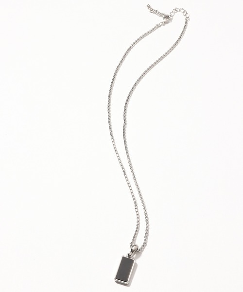PBLIM（ページボーイリム）の「【PAGEBOYLIM】プレートネックレス（ネックレス・レディース・ホワイト/ブラック・FREE）」の4枚目の写真