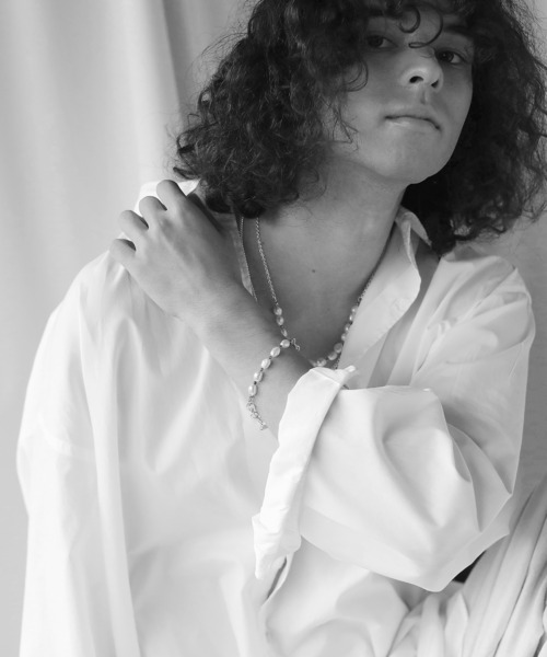 JOEN（ジョエン）の「JOEN(ジョエン)淡水バロックパール×シルバー925コーティング 日本製 5連パールブレスレット / シルバー925コーティング 日本製ハーフダブルチェーンブレスレット（ブレスレット・メンズ・ホワイト/シルバー・FREE）」の14枚目の写真