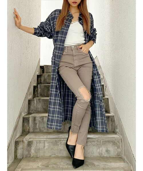 GYDA(ジェイダ)の「H/W KNEEダメージデザインカラーパンツ(チノパンツ・レディース・ブラック/ベージュ・SMALL/MEDIUM/X-SMALL)」の17枚目の写真