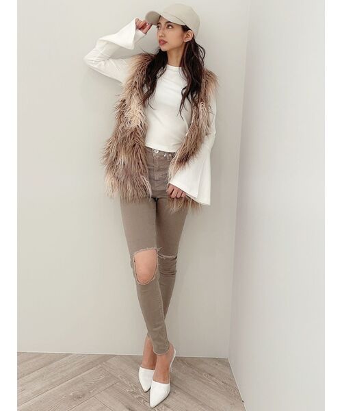 GYDA(ジェイダ)の「H/W KNEEダメージデザインカラーパンツ(チノパンツ・レディース・ブラック/ベージュ・SMALL/MEDIUM/X-SMALL)」の20枚目の写真