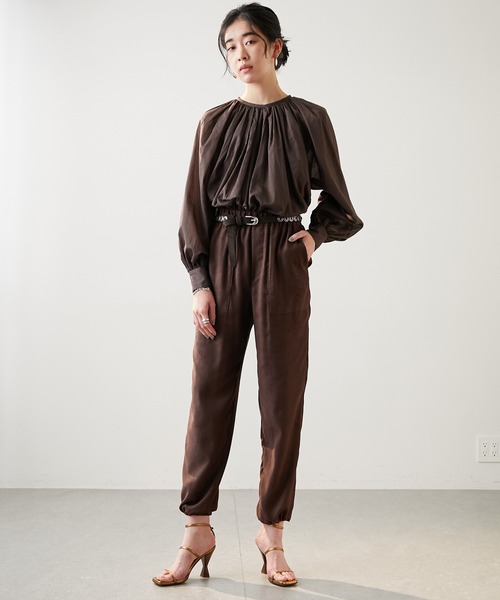 Whim Gazette（ウィムガゼット）の「ローンクルーネックブラウス（シャツ/ブラウス・レディース・サックスブルー/ダークブラウン・FREE）」の21枚目の写真