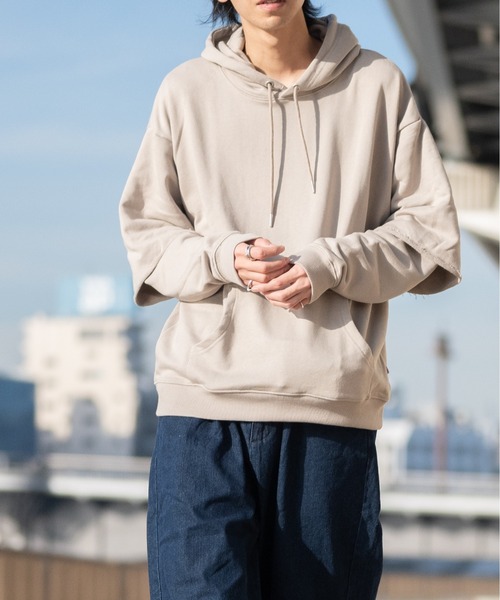 Limited Line Naive Magic（リミテッドラインナイーブマジック）の「【a】TC裏毛フェイクレイヤードフードパーカー（パーカー・メンズ・ブルー/チャコールグレー/グリーン/グレー/ベージュ/アイボリー・MEDIUM/LARGE）」の15枚目の写真