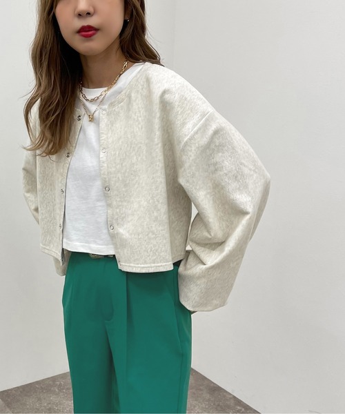 apres jour mignon（アプレジュールミニョン）の「袖ボリュームドットボタントップス【ZOZOTOWN限定アイテム】（Tシャツ/カットソー・レディース・イエロー系その他/レッド/ブラック/グリーン/ナチュラル・フリー/X-LARGE）」の17枚目の写真