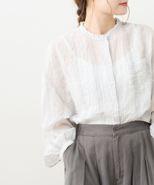 PUAL CE CIN（ピュアルセシン）の「シャーリング襟フリルブラウス（シャツ/ブラウス・レディース・その他1/その他2/その他3/その他4/その他5・FREE）」の2枚目の写真