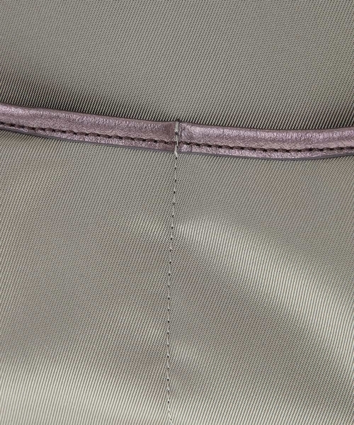MK MICHEL KLEIN（エムケーミッシェルクラン）の「【撥水】タックデザインショルダーバッグ（ショルダーバッグ・レディース・チャコールグレー/ライトグレー/ピンク・00）」の14枚目の写真