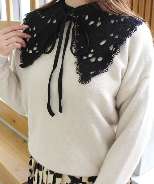 MODE ROBE（モードローブ）の「取り外しレース襟付きブラウス（シャツ/ブラウス・レディース・ホワイト/ブラック・FREE）」の2枚目の写真
