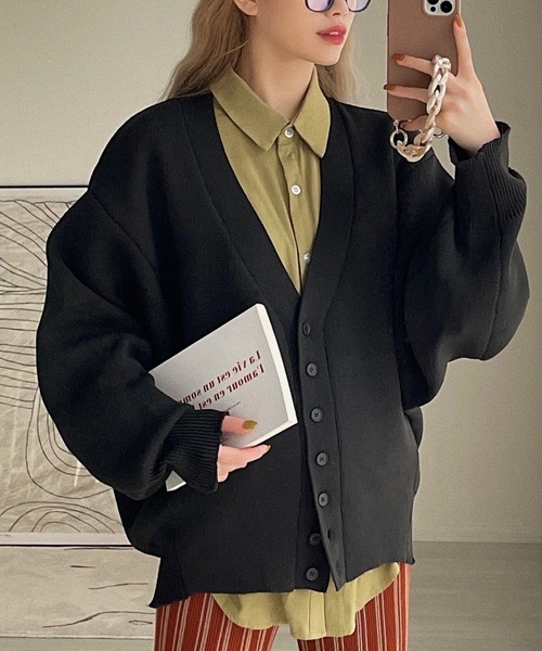 etade(エタード)の「【etade】volume sleeve over cardigan etdwz21a004(カーディガン/ボレロ・レディース・ブラック/マスタード/ライトベージュ/テラコッタ・FREE)」の2枚目の写真