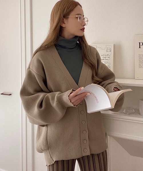 etade(エタード)の「【etade】volume sleeve over cardigan etdwz21a004(カーディガン/ボレロ・レディース・ブラック/マスタード/ライトベージュ/テラコッタ・FREE)」の22枚目の写真