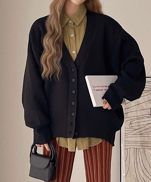 etade(エタード)の「【etade】volume sleeve over cardigan etdwz21a004(カーディガン/ボレロ・レディース・ブラック/マスタード/ライトベージュ/テラコッタ・FREE)」の15枚目の写真