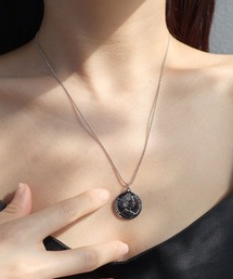 CEMONEMO（セモネモ）の「コイン ペンダント ロングネックレス（ネックレス）」