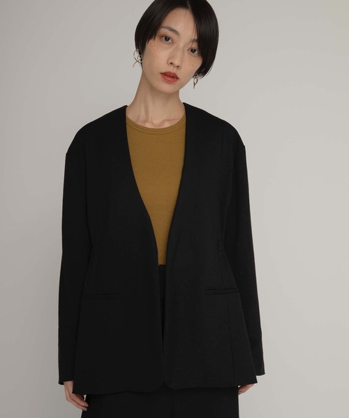 ANT（アント）の「ノーカラーサイドギャザージャケット【ANT】（ノーカラージャケット・レディース・ネイビー/ブラック/ベージュ・FREE）」の2枚目の写真
