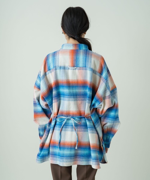 Kastane（カスタネ）の「ネオンチェック起毛アレンジシャツ（シャツ/ブラウス・レディース・ホワイト/ブラック・FREE）」の3枚目の写真