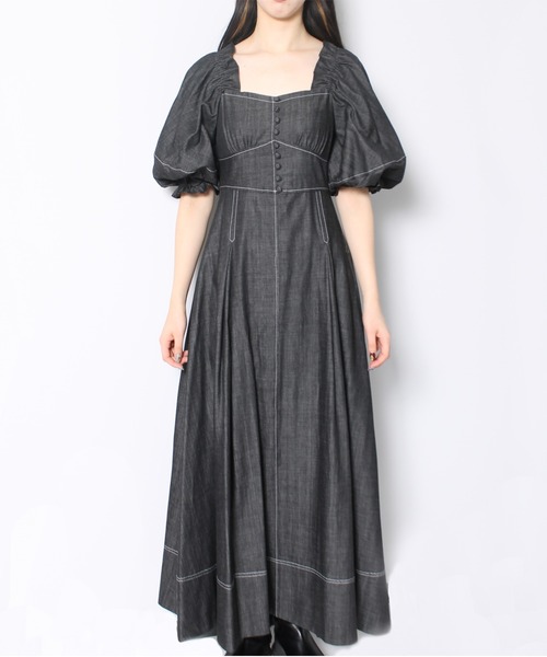 HEMERI(エメリ)の「コットンデニムフレアワンピース(ワンピース・レディース・ブラック/インディゴブルー・M)」の5枚目の写真