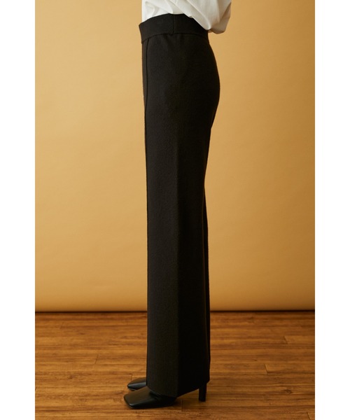 HeRIN.CYE（ヘリンドットサイ）の「Center press knit pants（その他パンツ・レディース・オフホワイト/ターコイズブルー/ブラック・FREE）」の6枚目の写真