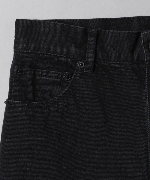 JEANASIS（ジーナシス）の「サスティナブルクラッシュデニムショートパンツ/271928（デニムパンツ・レディース・ホワイト/ブラック・SMALL/MEDIUM）」の7枚目の写真