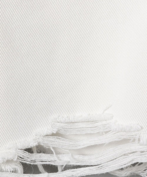 JEANASIS（ジーナシス）の「サスティナブルクラッシュデニムショートパンツ/271928（デニムパンツ・レディース・ホワイト/ブラック・SMALL/MEDIUM）」の5枚目の写真