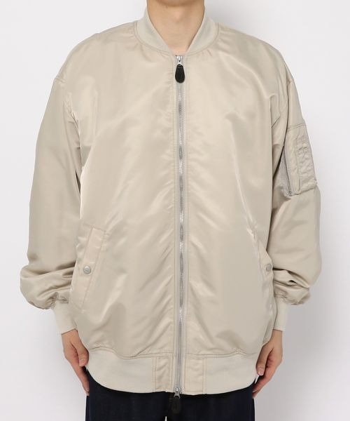 LOWRYS FARM（ローリーズファーム）の「ＭＡ－１　261656（MA-1・メンズ・アイボリー/グリーン・MEDIUM/LARGE）」の11枚目の写真