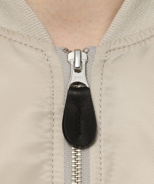 LOWRYS FARM（ローリーズファーム）の「ＭＡ－１　261656（MA-1・メンズ・アイボリー/グリーン・MEDIUM/LARGE）」の18枚目の写真