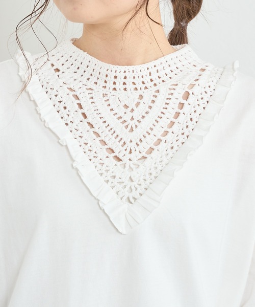 PUAL CE CIN（ピュアルセシン）の「カギ針編み襟カットソー（Tシャツ/カットソー・レディース・ホワイト/ブラック・FREE）」の5枚目の写真