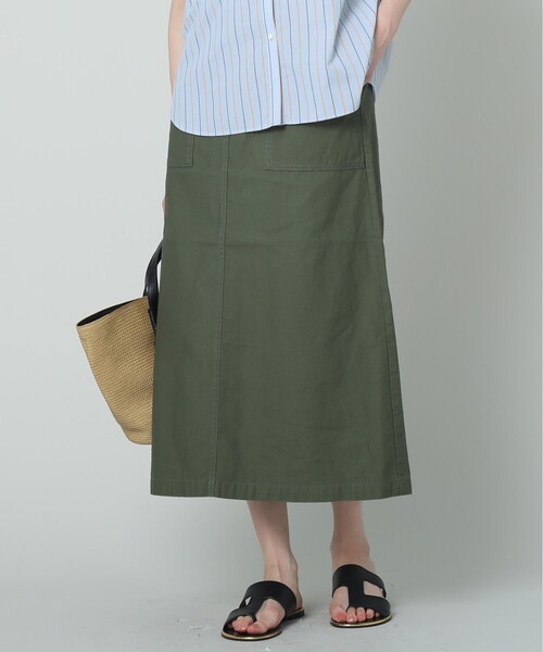UNTITLED（アンタイトル）の「◆【コットン100％】ミリタリーバックサテン Aラインスカート＜マシンウォッシャブル＞（スカート・レディース・アイボリー/カーキ・03/01/48/46/00/42/44/02/04）」の2枚目の写真