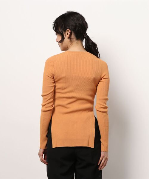 VONDEL（フォンデル）の「VONDEL ベーシックリブPO VO1108-01（ニット/セーター・レディース・オフホワイト/オレンジ・S）」の4枚目の写真