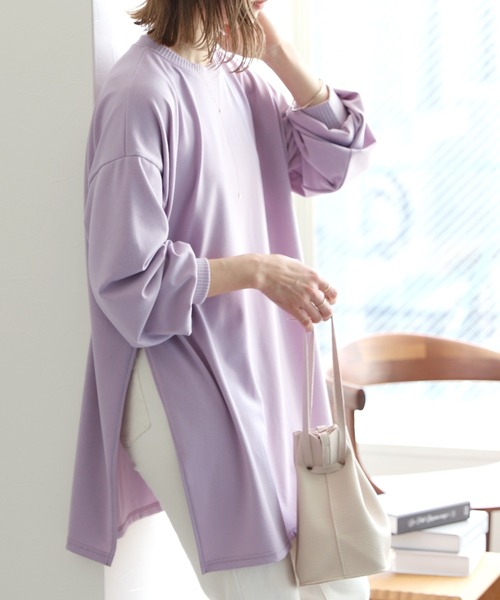 reca（レカ）の「サイドロングスリットニットソーチュニック（チュニック・レディース・ブラック/ラベンダー/ライトベージュ・FREE）」の2枚目の写真
