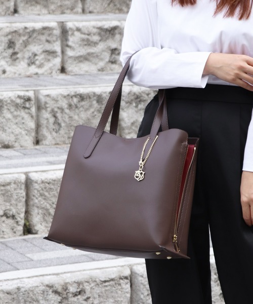 BASE（ベース）の「サイドジップ バイカラートートバッグ (L) A4サイズ対応可（トートバッグ・レディース・ブラウン系その他/ブラック/ライトグレー/ダークグレー/グリーン/ピンク/ブラウン/アイボリー・FREE）」の5枚目の写真