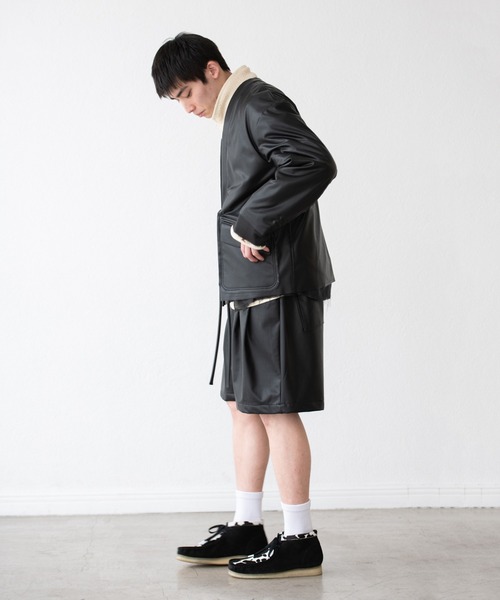DISCOVERED(ディスカバード)の「DISCOVERED ディスカバード / FAKE LEATHER SAMUE JACKET フェイクレザー作務衣ジャケット / DC-AW22-JK-01(カバーオール・メンズ・ブラック・1/3)」の11枚目の写真