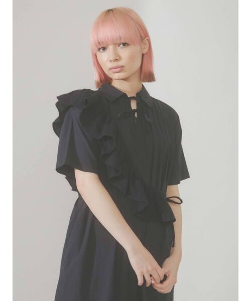 merry jenny（メリージェニー）の「アシメフリルビスチェ（チューブトップ・レディース・ブラック/ブラウン/ピンク/アイボリー・FREE）」の3枚目の写真