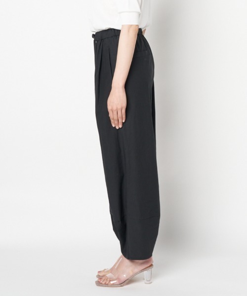 HELIOPOLE(エリオポール)の「MILITARY CLOTH BALLOON PANTs(その他パンツ・レディース・ブラック/グレー・38/36)」の4枚目の写真
