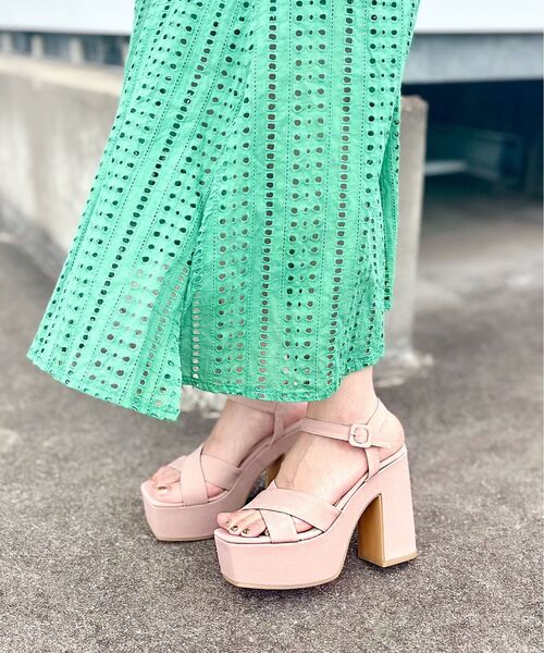 ESPERANZA（エスペランサ）の「◆【日本製／厚底／ロングセラー／ストラップ／安定感／歩きやすい】クロスアッパーデザインサンダル（サンダル・レディース・グリーン系その他4/ブラック系2/ベージュ系2/ピンクベージュ・M/L/LL/S）」の8枚目の写真