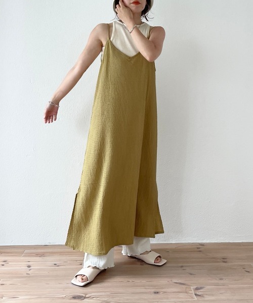 wee9s（ウィークス）の「square flat sandals / クッション性抜群！スクエアフラットサンダル（サンダル・レディース・ブラック/ベージュ/アイボリー・23cm/23.5cm/24cm/24.5cm/25cm）」の9枚目の写真