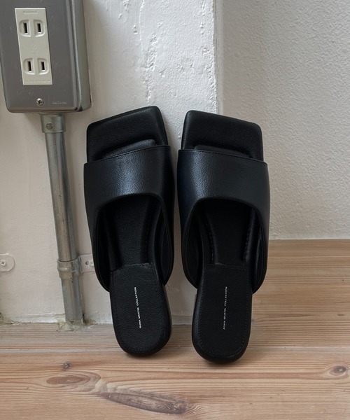 wee9s（ウィークス）の「square flat sandals / クッション性抜群！スクエアフラットサンダル（サンダル・レディース・ブラック/ベージュ/アイボリー・23cm/23.5cm/24cm/24.5cm/25cm）」の7枚目の写真