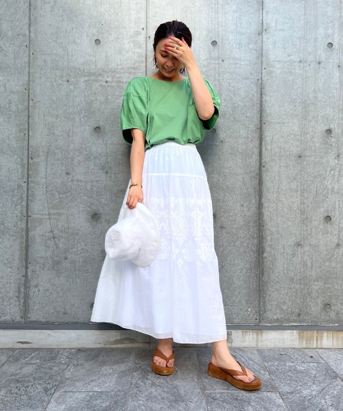 INED（イネド）の「ボリュームスリーブカットソー《接触冷感》（Tシャツ/カットソー・レディース・ブラック/ブラウン/オフホワイト/グリーン/ライトグリーン・9号）」の19枚目の写真