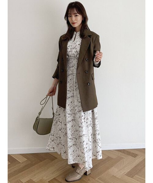 dazzlin（ダズリン）の「プリーツスリーブシャーリングワンピース（ワンピース・レディース・ブルー/アイボリー・FREE）」の4枚目の写真