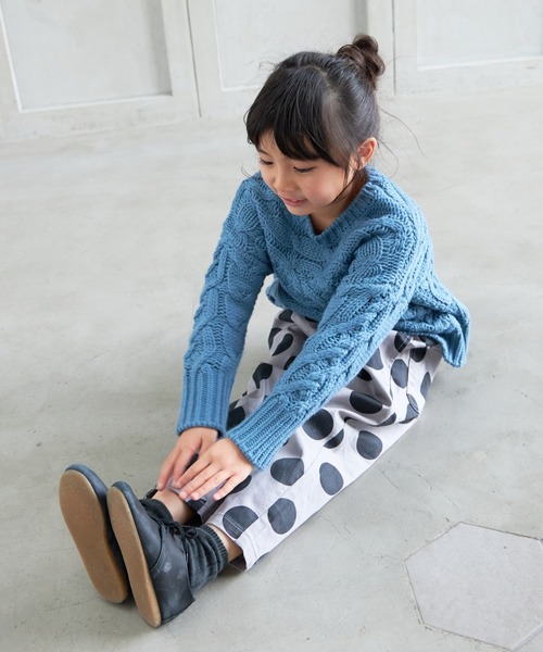 MAKE YOUR DAY（メイクユアデイ）の「ケーブル編みざっくりセーター■80～140cm（ニット/セーター・キッズ・モカ/アイボリー/ブルー・140/110/130/120/90/100）」の8枚目の写真