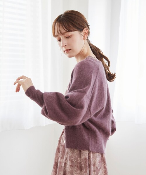 Feroux(フェルゥ)の「FOXブレンドランダムボタン カーディガン(カーディガン/ボレロ・レディース・アイボリー系/ダークブラウン系/スカイブルー系・F)」の6枚目の写真