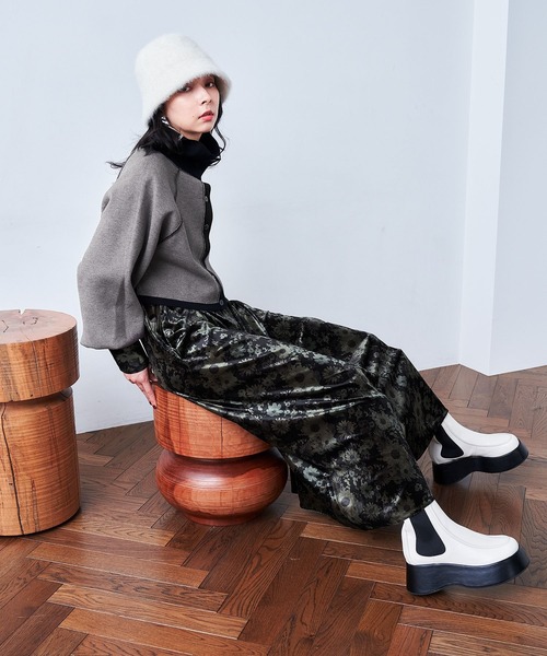 HARE（ハレ）の「マルチWAYハイネックニットカーディガン(HARE)（ニット/セーター・レディース・ブラック×グレー/イエロー×グリーン/パープル系その他・FREE）」の6枚目の写真