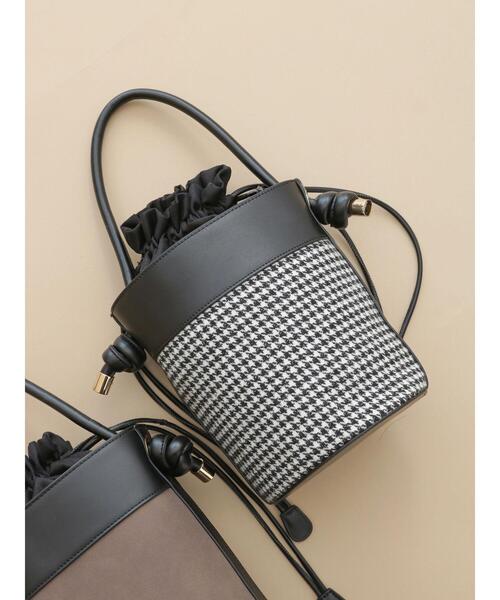 Te chichi（テチチ）の「バイカラーミニバック（ハンドバッグ・レディース・ブラック/ブラウン/ブルー・ﾌﾘ-）」の11枚目の写真