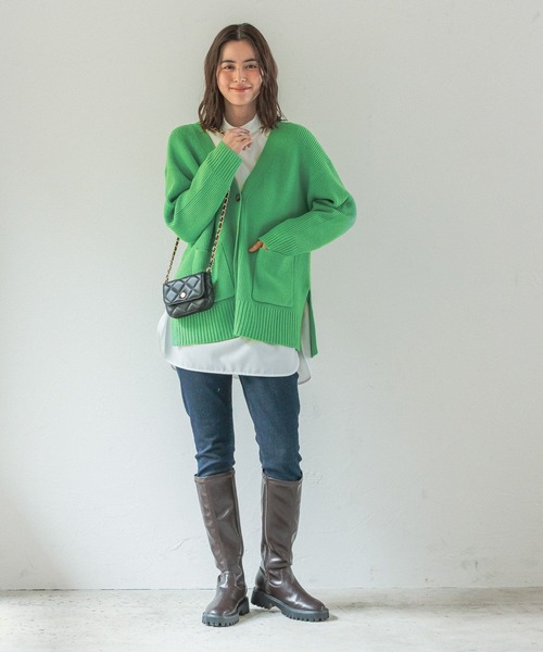 LEPSIM（レプシィム）の「7ゲージVネック満たされニットカーデ　294945（カーディガン/ボレロ・レディース・キナリ/キャメル/グリーン/ラベンダー/ネイビー・FREE）」の12枚目の写真