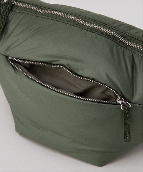 LE VERNIS（ル・ベルニ）の「LE VERNIS(ル・ベルニ)ジグリーショルダーバッグ（ショルダーバッグ・レディース・ブラック/カーキ/イエロー・FREE）」の9枚目の写真