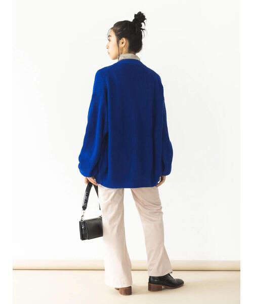 koe（コエ）の「バルキー片畦ニットカーデ*（カーディガン/ボレロ・レディース・ブラック/グレイッシュベージュ・FREE）」の7枚目の写真