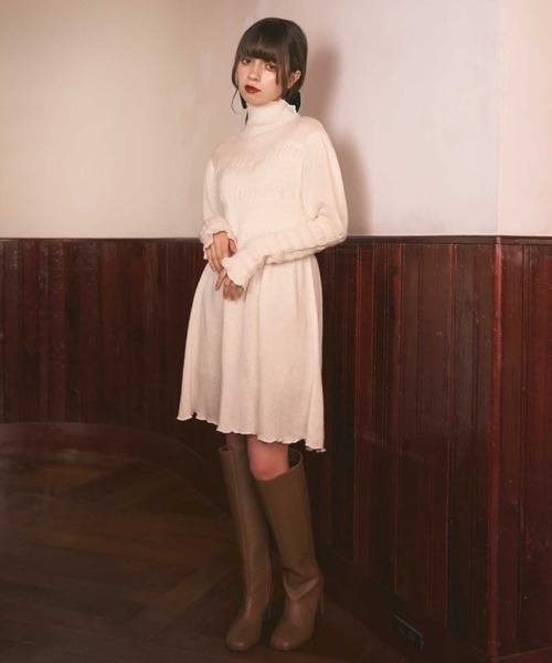 MIRO AMURETTE（ミロアミュレット）の「puff sleeve knit one piece（ワンピース・レディース・ホワイト・FREE）」の11枚目の写真