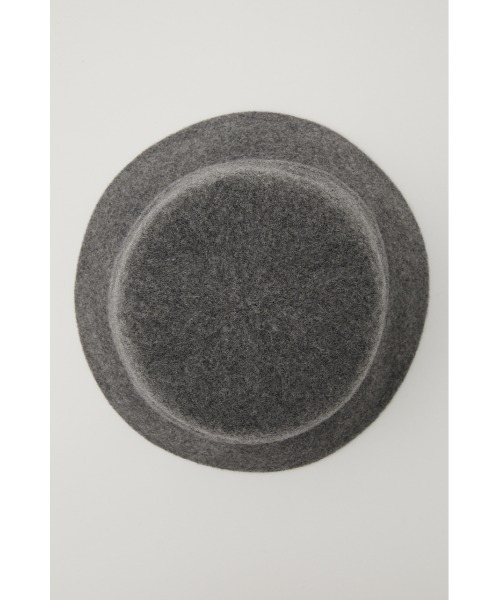 AZUL by moussy（アズールバイマウジー）の「FELT MATERIAL BUCKET HAT/フェルトマテリアルバケットハット（キャップ・レディース・グレー/ブラック・FREE）」の9枚目の写真